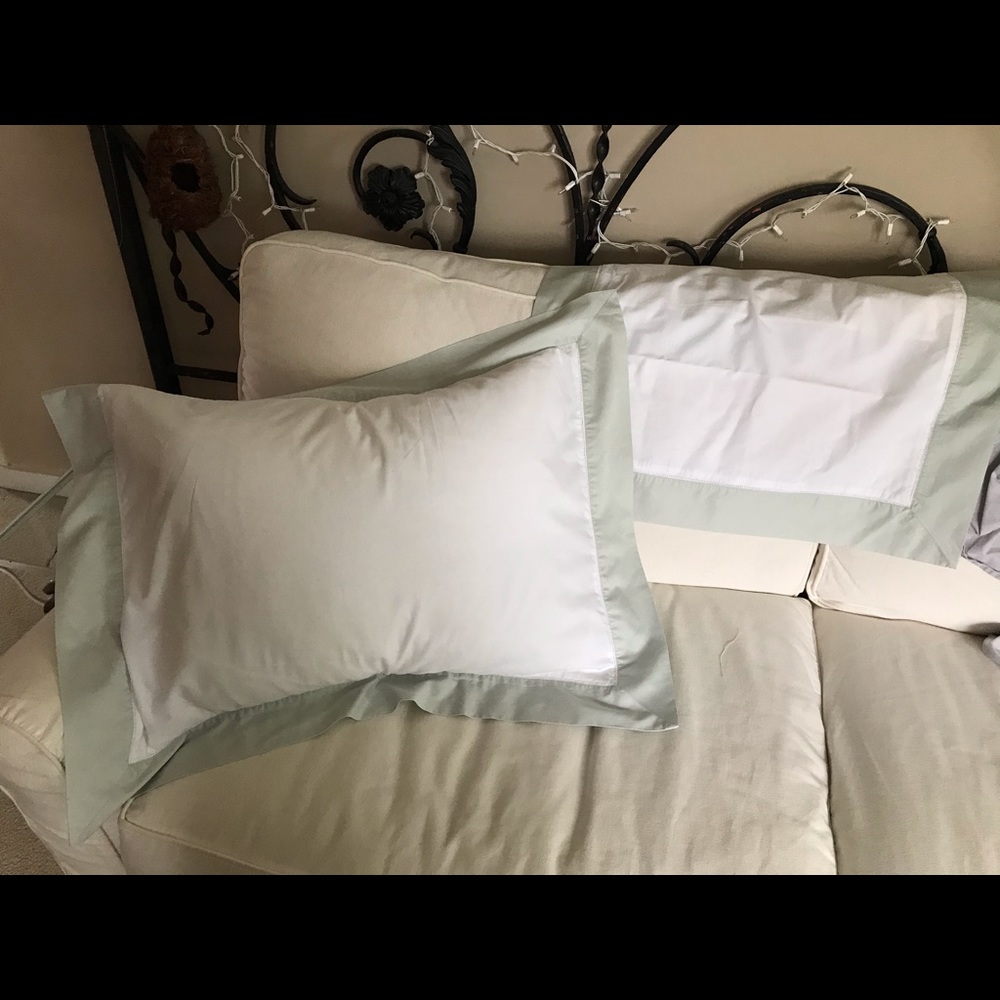 Ralph Loren Standard Pillow Shams